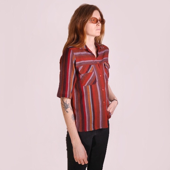 Vintage 1970s Shortsleeved blouse - Picture 2 of 3